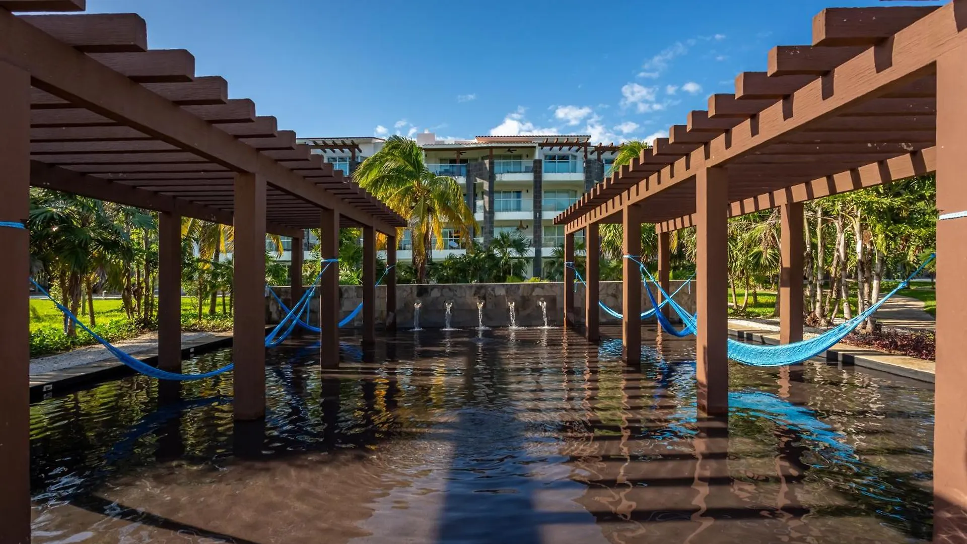 Casa Diva Stunning Ph Ocean View 2 Bedroom & Office At Mareazul Apts Playa del Carmen Apartment