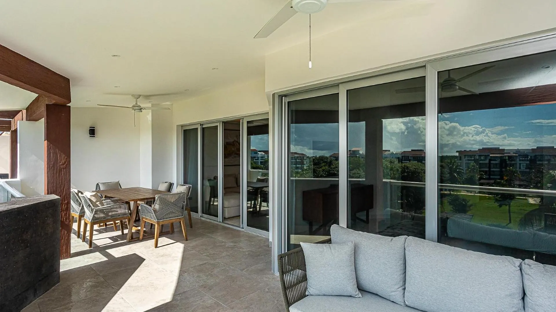 Apartment Casa Diva Stunning Ph Ocean View 2 Bedroom & Office At Mareazul Apts Playa del Carmen