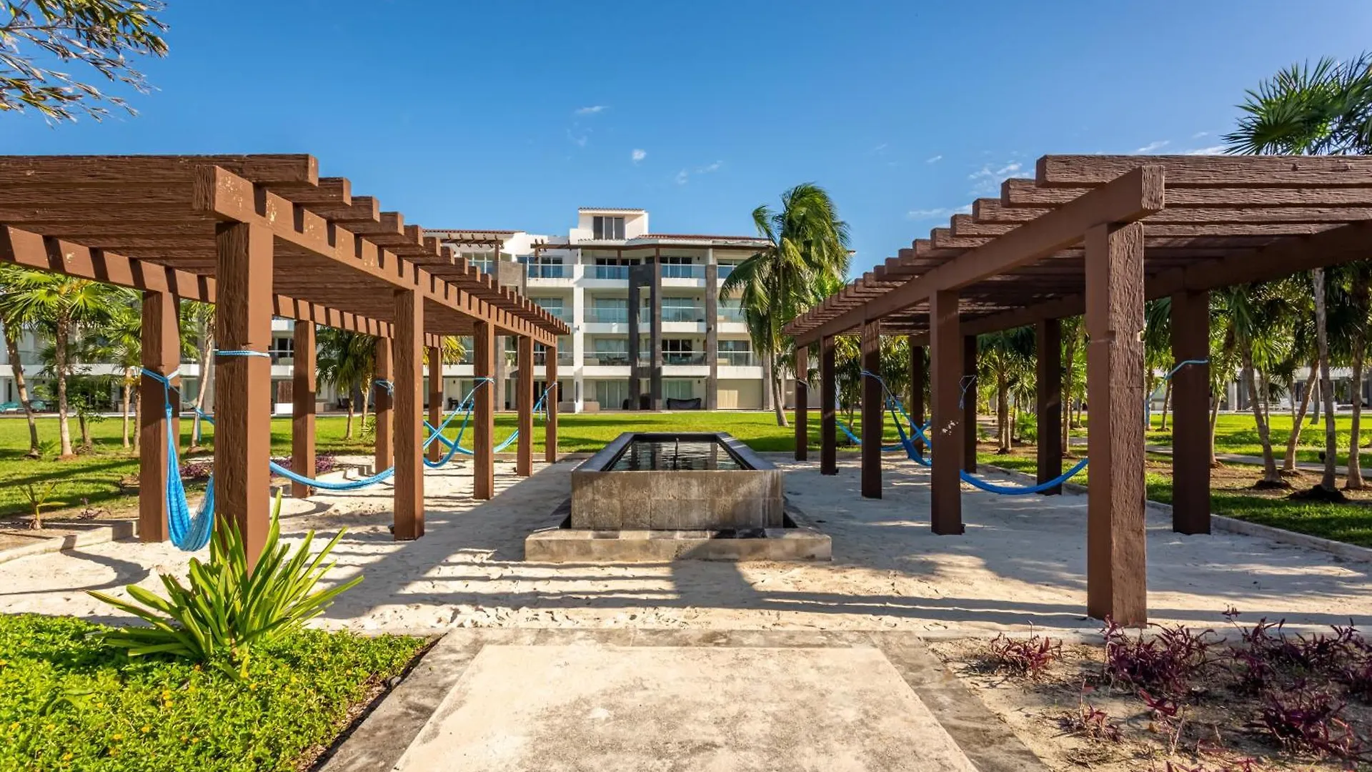 Apartment Casa Diva Stunning Ph Ocean View 2 Bedroom & Office At Mareazul Apts Playa del Carmen
