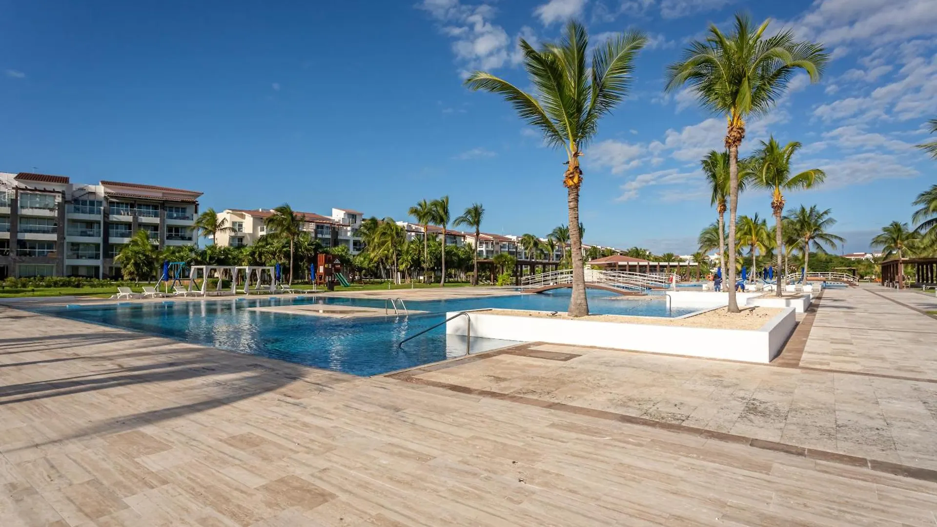 Casa Diva Stunning Ph Ocean View 2 Bedroom & Office At Mareazul Apts Playa del Carmen