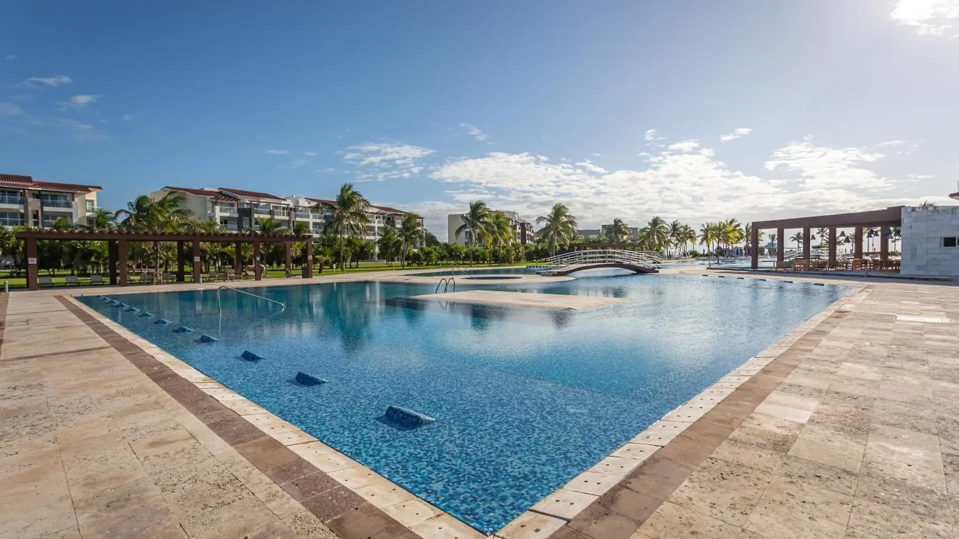 Casa Diva Stunning Ph Ocean View 2 Bedroom & Office At Mareazul Apts Playa del Carmen