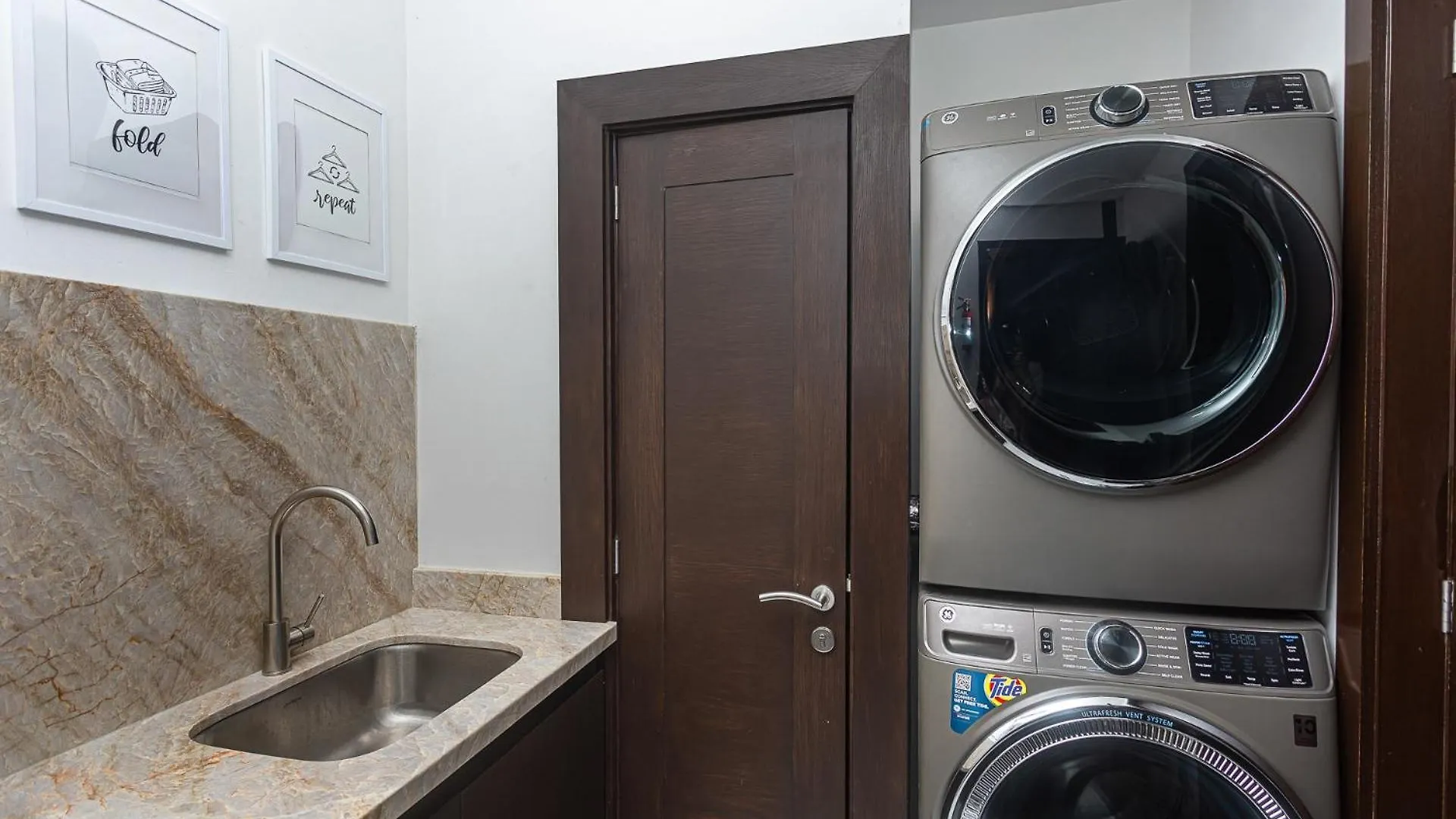 Casa Diva Stunning Ph Ocean View 2 Bedroom & Office At Mareazul Apts Playa del Carmen