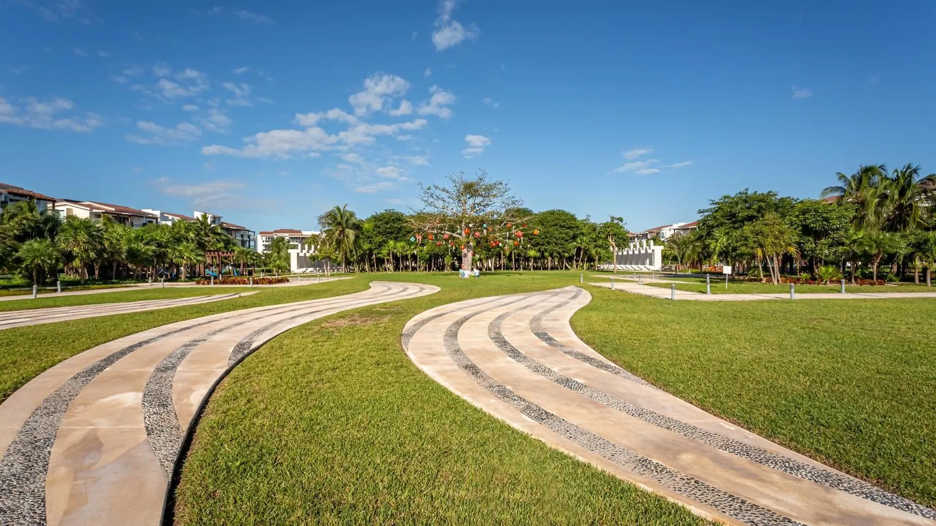 Casa Diva Stunning Ph Ocean View 2 Bedroom & Office At Mareazul Apts Playa del Carmen Mexico