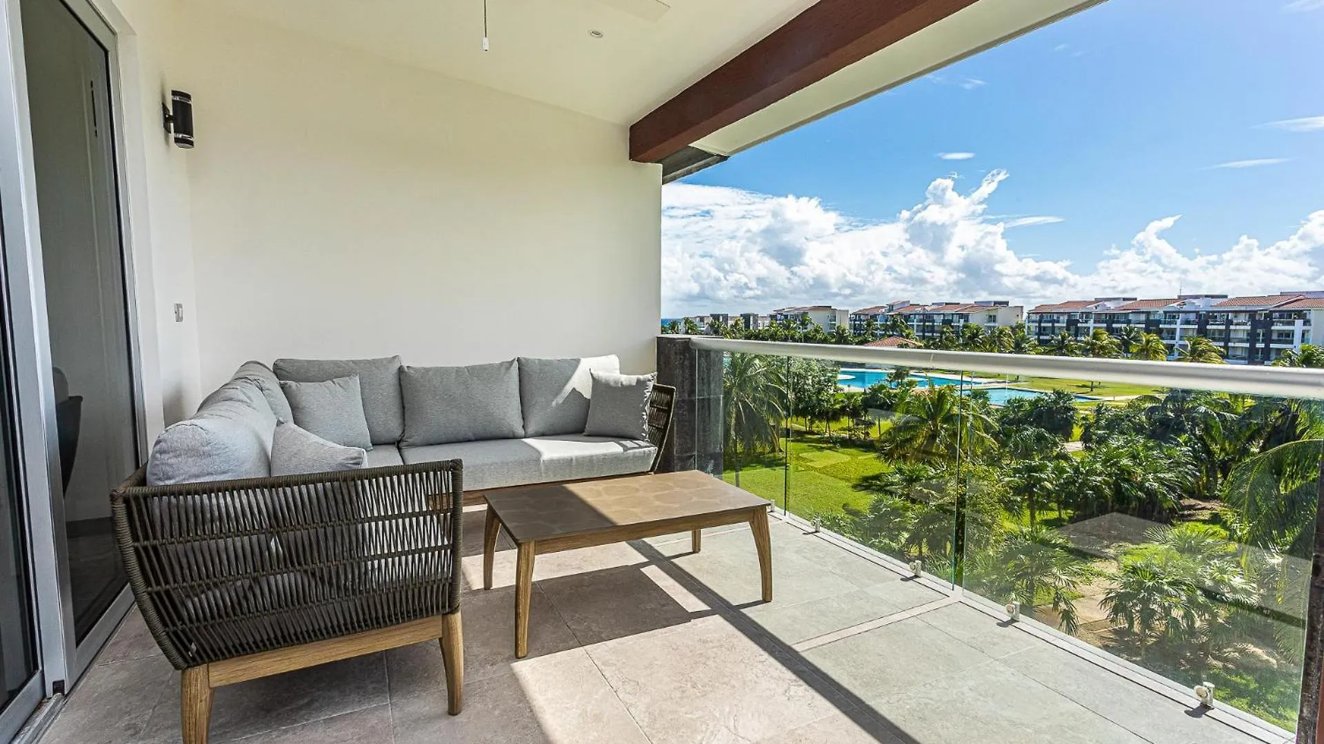 Casa Diva Stunning Ph Ocean View 2 Bedroom & Office At Mareazul Apts Playa del Carmen