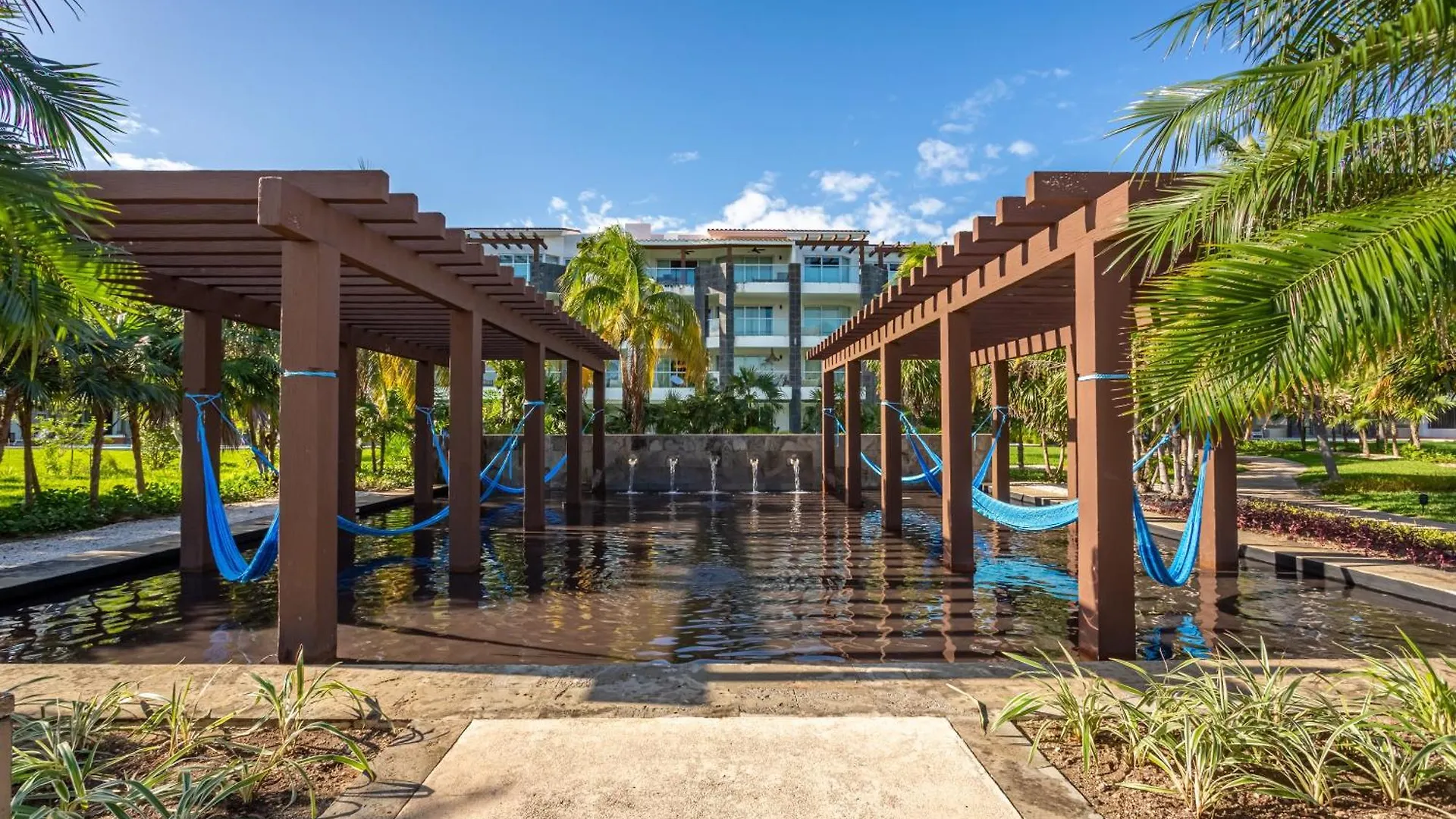 Casa Diva Stunning Ph Ocean View 2 Bedroom & Office At Mareazul Apts Playa del Carmen Apartment